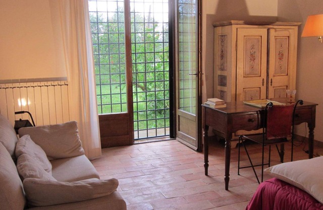 COUNTRY HOUSE - CALVI dell'Umbria - 12 guests at 45' drive from Rome