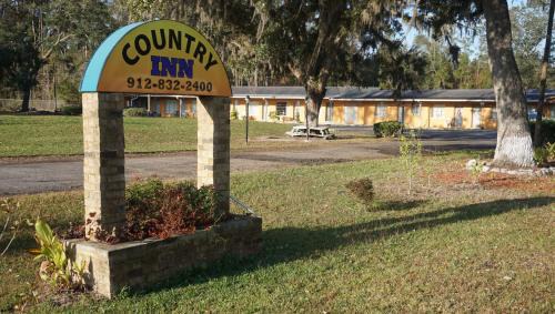 Country Inn LLC
