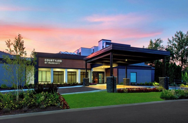 Courtyard by Marriott Rye
