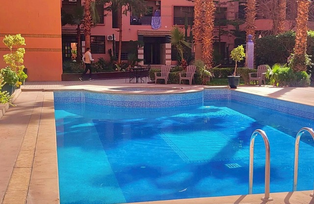 Cozy 1-bedroom apartment with pool in a prestigious district of Marrakesh.
