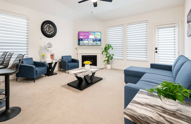 Cozy 3BR Hidden Gem Getaway in McKinney with EV Fast Charger, Near Everything