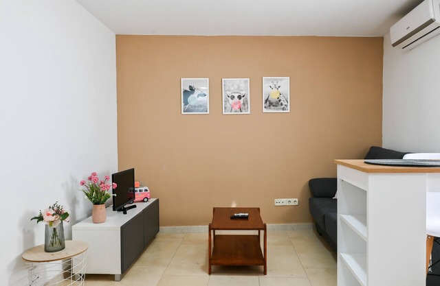 Cozy Apartment in Vallecas MDV1B