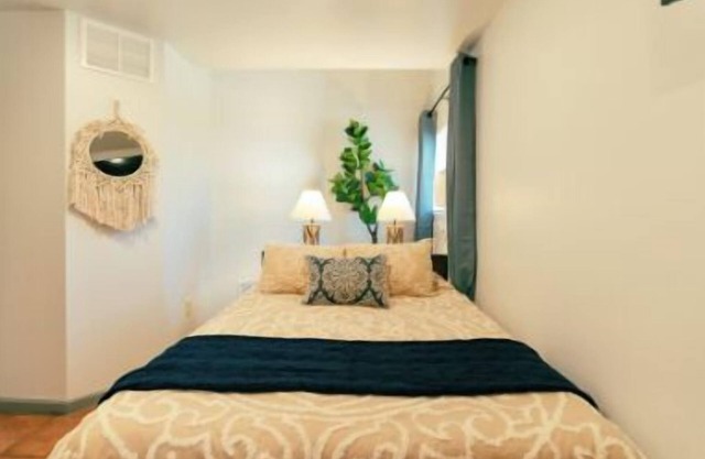 Cozy, Beautiful Apartment at Avanti Cove