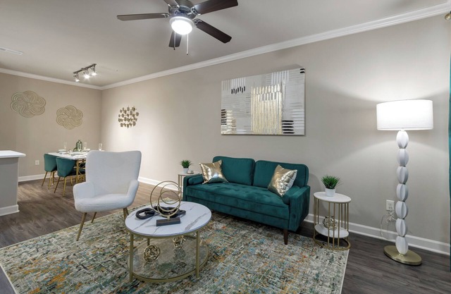 Cozy, beautifully decorated apartment!