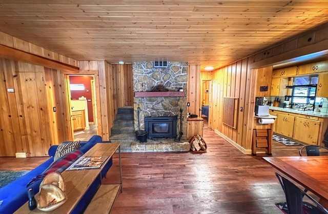 Cozy cabin in Strawberry