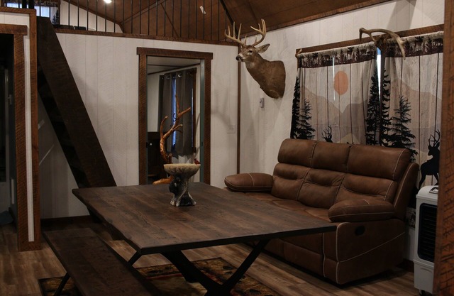 Cozy Cabin on 20 Acres with Stunning Mountain Views in Saint Ignatius