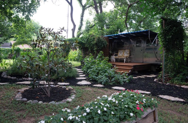 Cozy Cactus Airstream Central East Austin