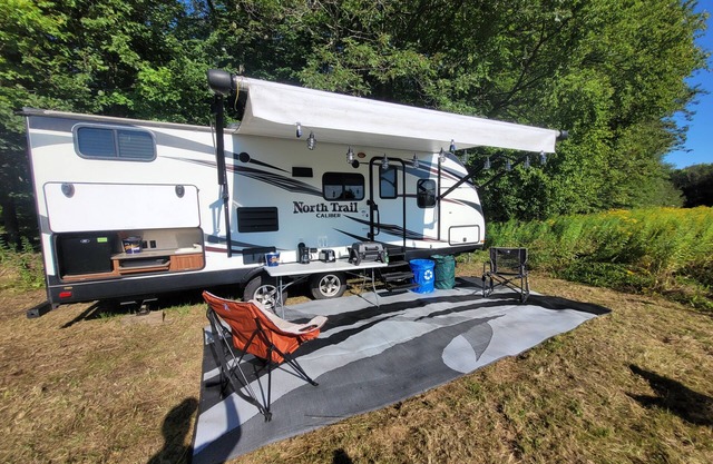 Cozy Campsite Near Stoney Acres Farm in Small Town Athens, WI