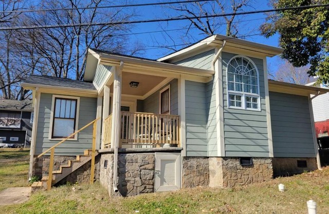 Cozy Center City Cottage*Walk to center city