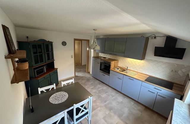 Cozy DG vacation apartment with balcony for 1 - 5 persons
