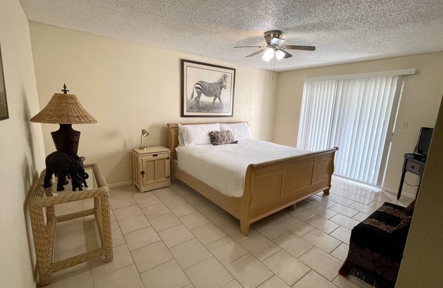 Cozy Getaway Condo in Rancho Viejo Country Club