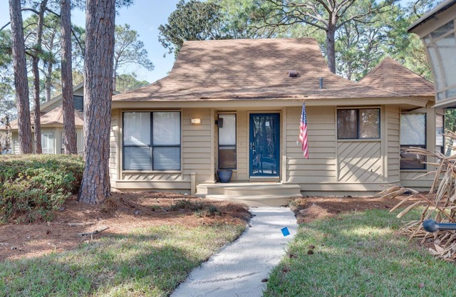 Cozy Ground-Floor Condo in Crystal Cove at Sandestin Golf and Beach Resort