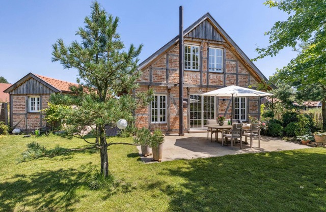 Cozy home in Warendorf with WiFi