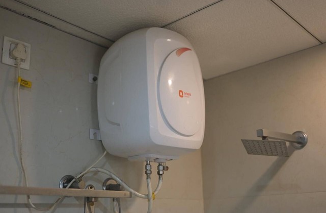 Cozy hotel in terrific Purnia with WiFi, AC