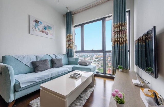 Cozy KL Sunway Velocity Residence for 1-5pax connected to MRT & Malls
