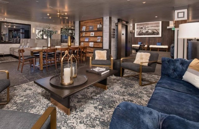 Lion Square Lodge South Vail 