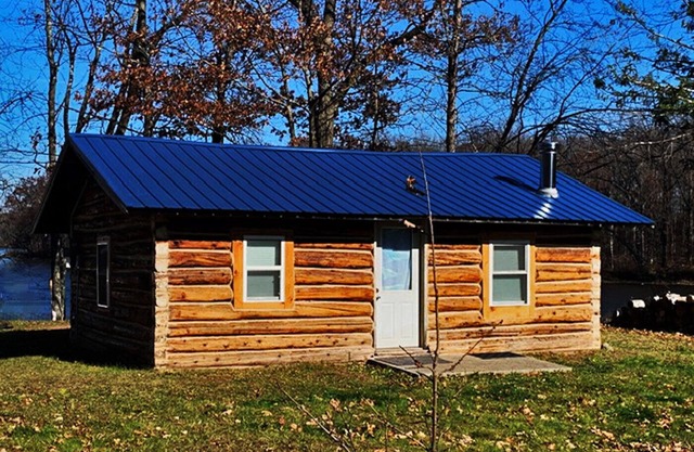 Cozy Riverfront Cabin on the Flambeau River in Bruce Wisconsin