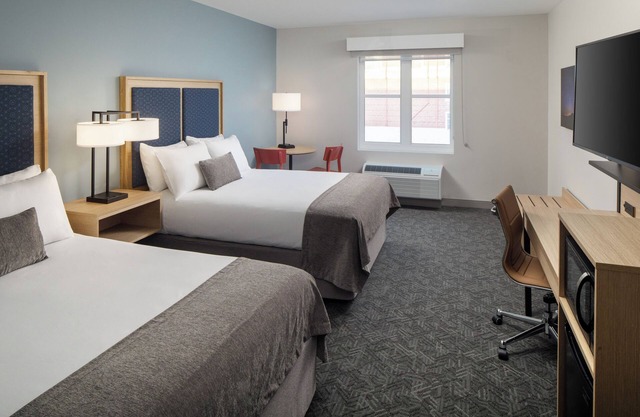 Cozy Rooms & Modern Amenities inside UMaine - Orono Campus! Parking
