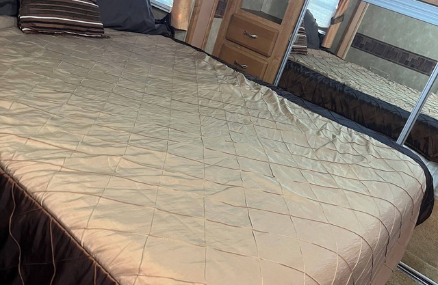 Cozy RV in Serene Bay Minette with WiFi, AC