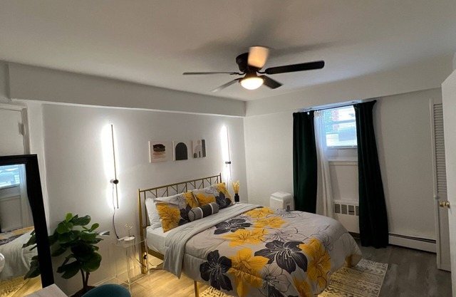 Cozy secret apartment with free parking in Yonkersn