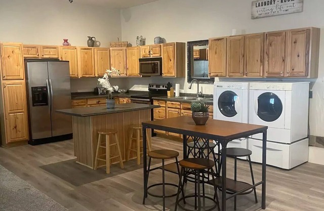 Cozy studio apartment at the base of South Mountain