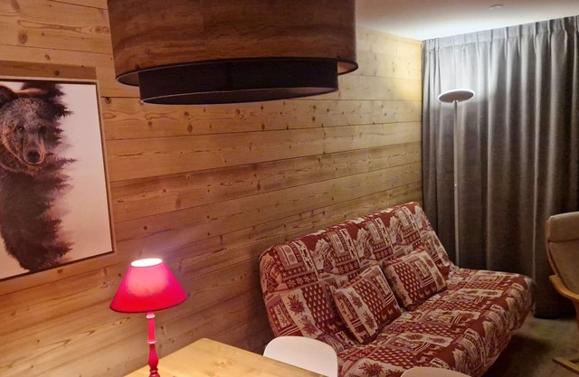 Cozy studio for 4 in L'Alpe d'Huez, near slopes, pets welcome