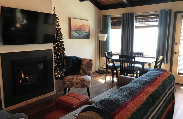 Cozy Townhouse, Greek Peak, Virgil, Cortland, NY