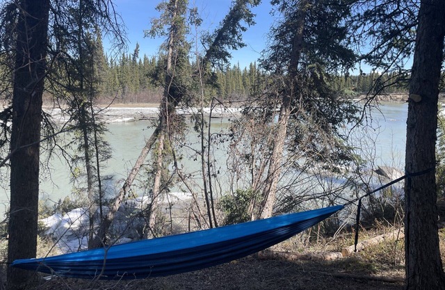 Cozy Yukon Cabin Close to Eclipse Hotsprings Resort