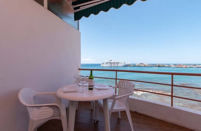 Cristianmar - One Bedroom Apartment, Sleeps 4