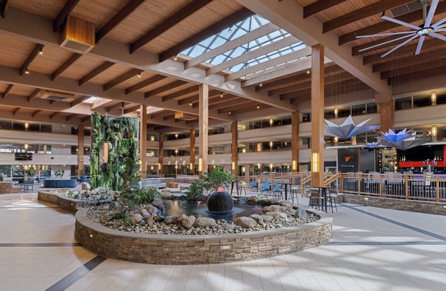 Crowne Plaza Suffern - Mahwah by IHG