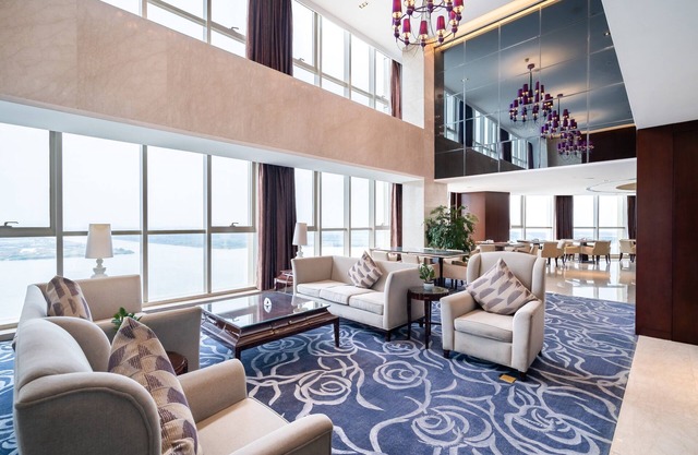 Crowne Plaza Zhenjiang by IHG