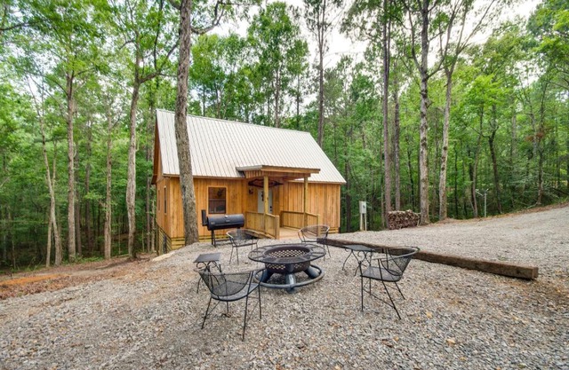 Crystal Springs Cabin, 4 Mi to Calling Panther!