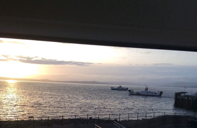 Cumbrae View Apartment Central Largs