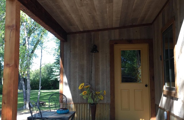 Custom 500 sq ft Cottage