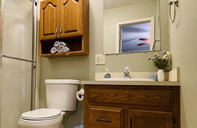 Cute Updated One-Level Living in Quiet Cul de Sac