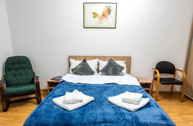 D&O ZOLA APARTMENT