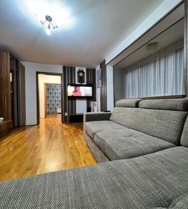 Debo Apartament