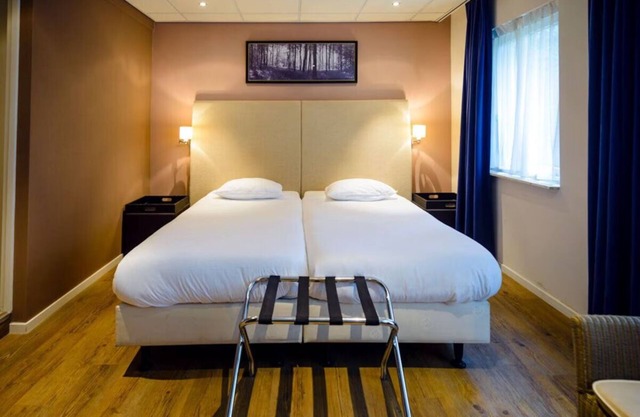 Delight in a Relaxing Retreat in a Comfortable Room Close to Paleis Het Loo