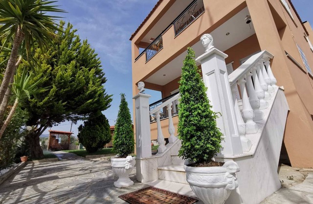 Deluxe Villa 140 m² with Sea and Mountain view in Limenaria Thassos