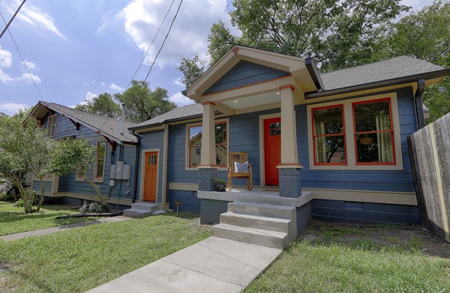 Designer cottage in lively 12 South neighborhood