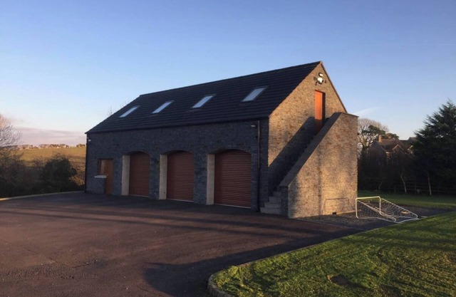 Detached Loft, stunning city views, 24Hr check in