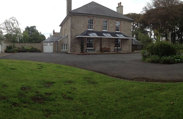 Detached Period Home-Former Rectory, Views Of Bristol Channel/Gower & Caldy