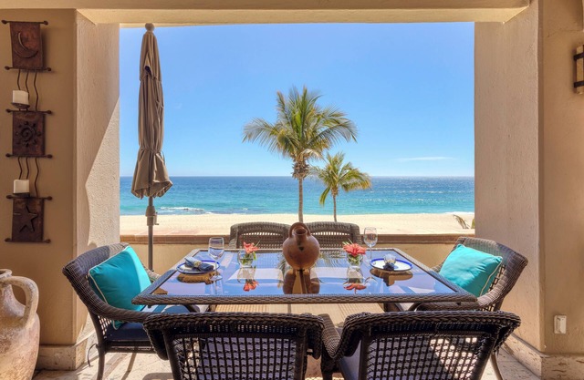 Direct Beachfront with amazing views in Luxurious and Private 5 star villa!