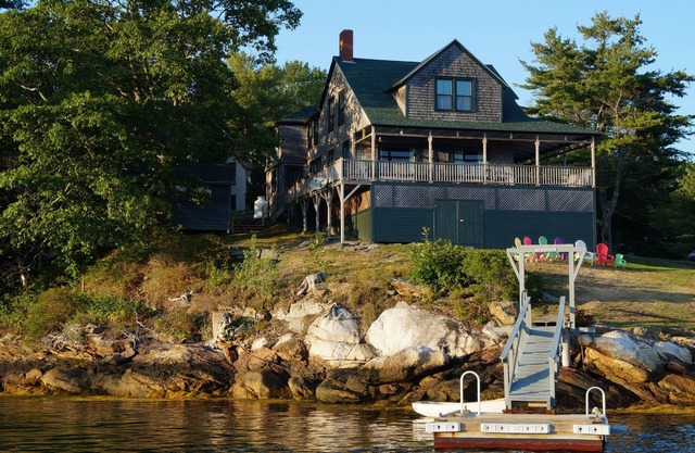 Discover a Family Tradition on Linekin Bay