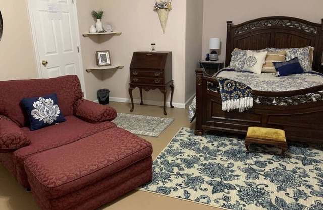 Discover Gaffney charm, just minutes away from Limestone Univ. and Outlet Mall