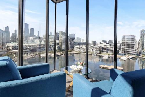 Docklands Harbour View 3BR with Free Parking