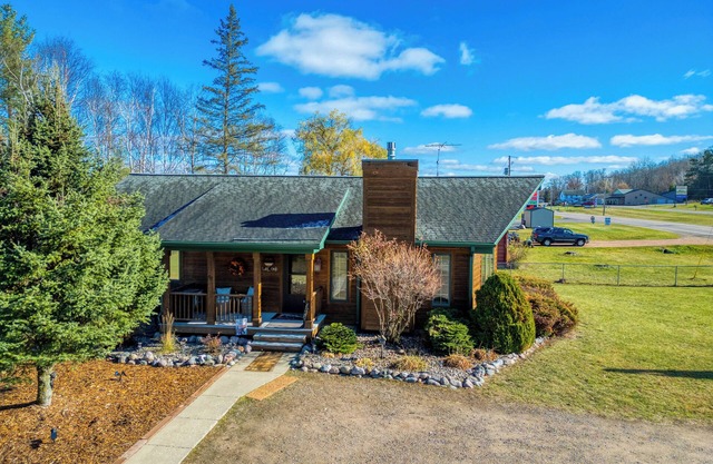 Dog Friendly Cabin in Lakewood. Near ATV Trails!