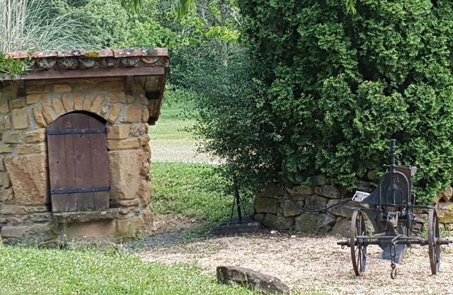 Domaine des Pierres Dorées