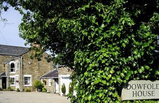 Dowfold House