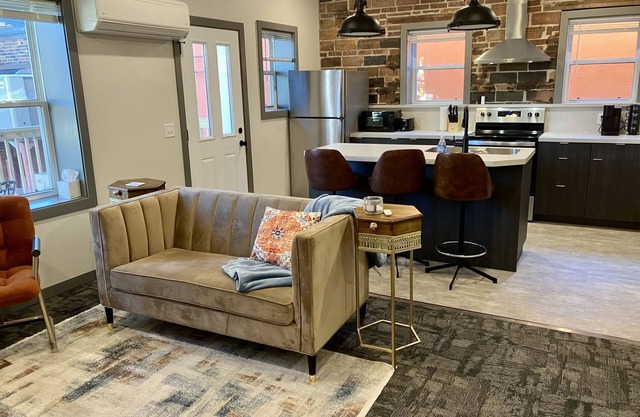 Downtown 2BR Apartment